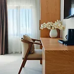 Margarit Boutique Hotel *