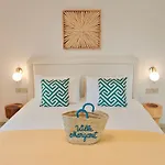 Margarit Boutique * Саранда