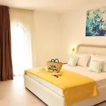 Margarit Boutique * Saranda