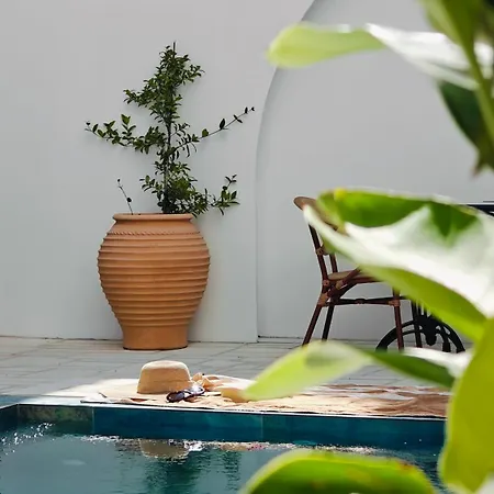 Margarit Boutique Hotel *