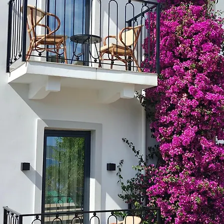 Ξενοδοχείο Margarit Boutique *